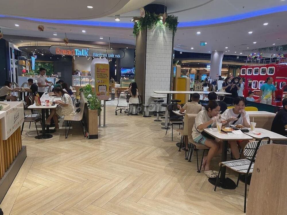 Modern Vietnamese restaurant interior in a mid-range restaurant in mall